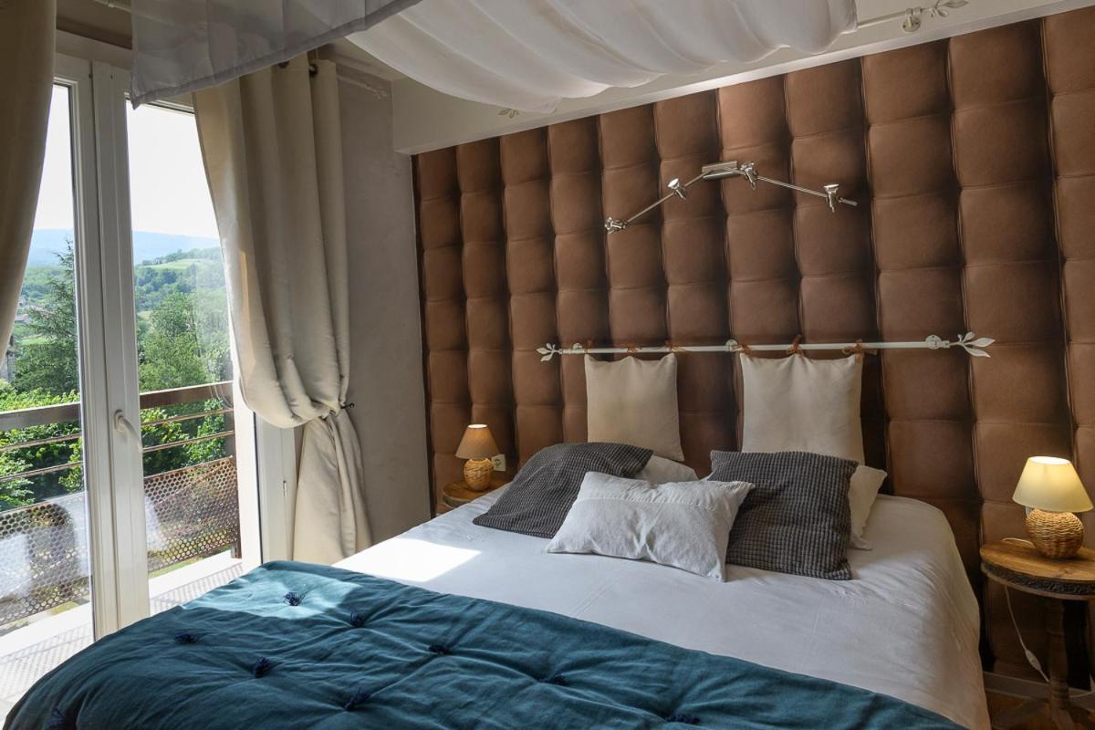 Logis Hotel Restaurant Le Castel Fleuri Saint-Jean-en-Royans Dış mekan fotoğraf